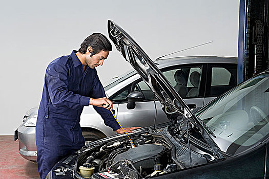 汽車氣阻現(xiàn)象怎么解決